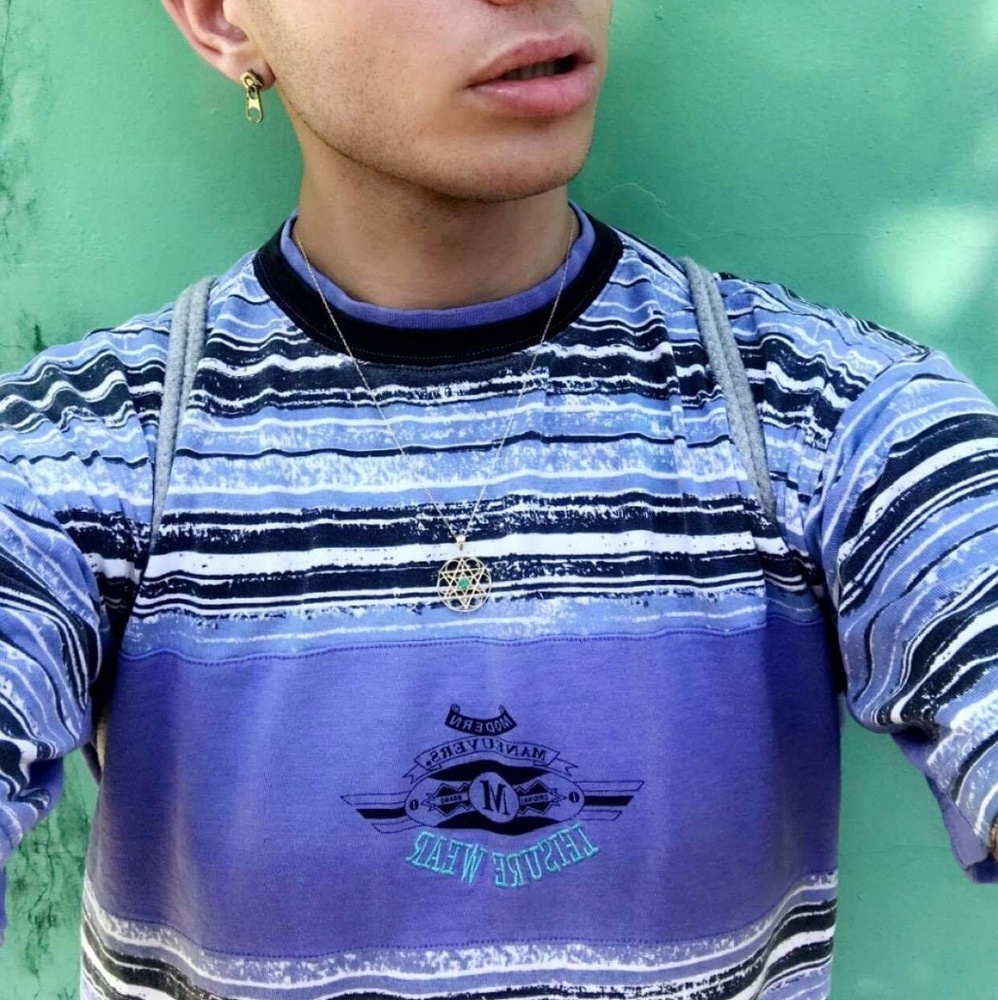 T-shirt - Picture 2 of 5